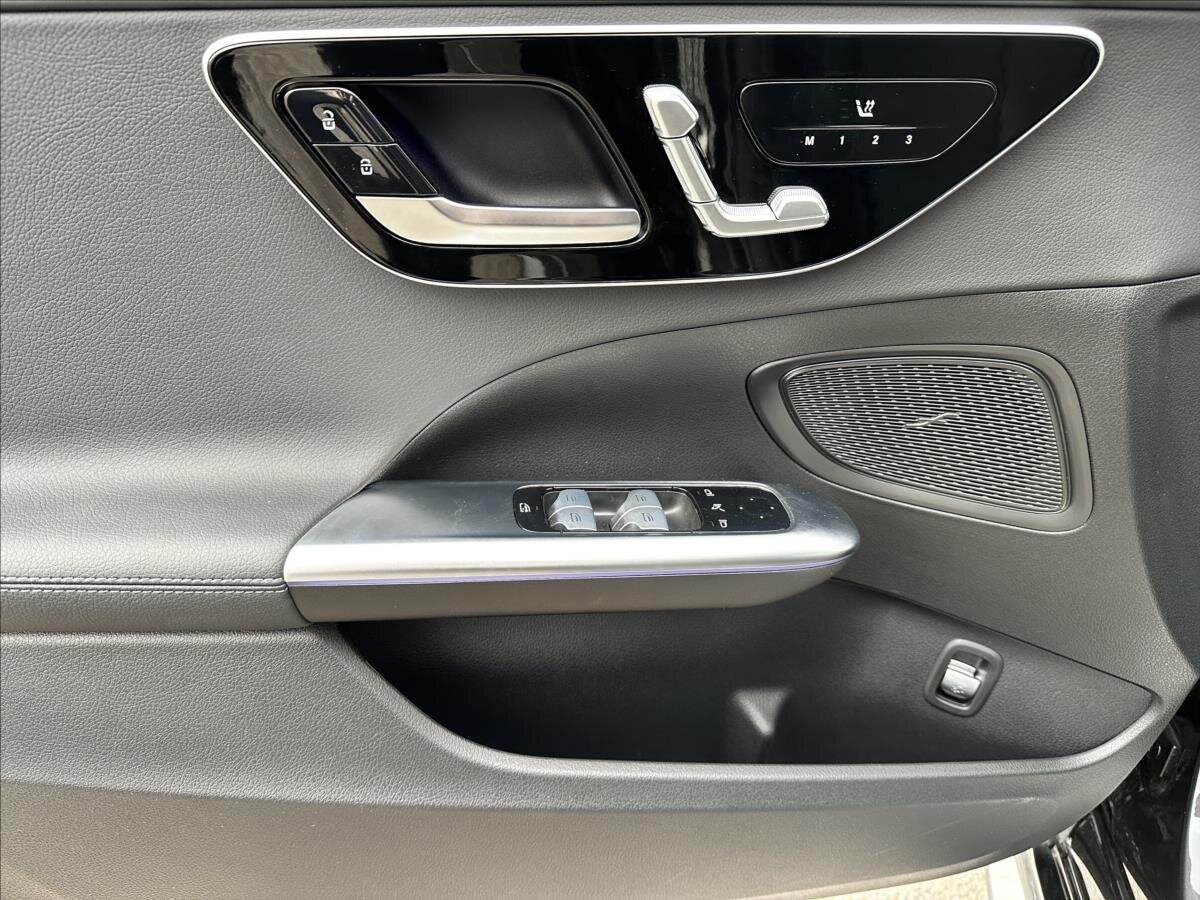 Mercedes-Benz Třídy C Kombi 2,0 l 147 kw