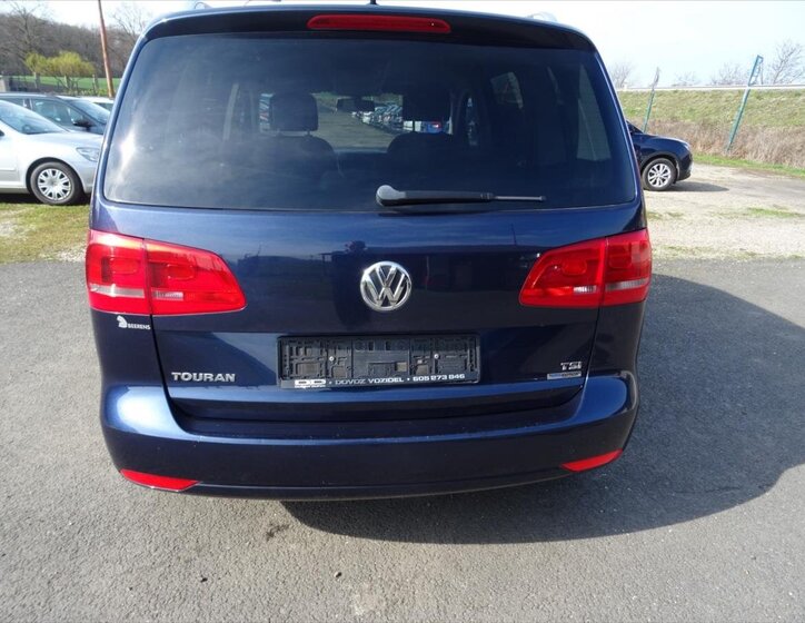 Volkswagen Touran MPV 1,2 l 77 kw