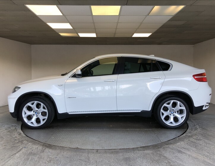 BMW X6 4