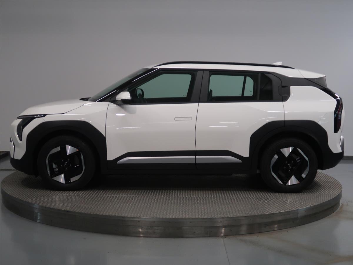 KIA EV3 SUV / Terénní 0,0 150 kw
