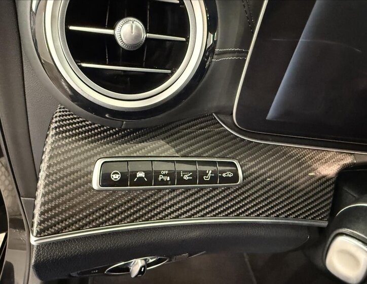 Mercedes-Benz Třídy E Kombi 4,0 l 450 kw