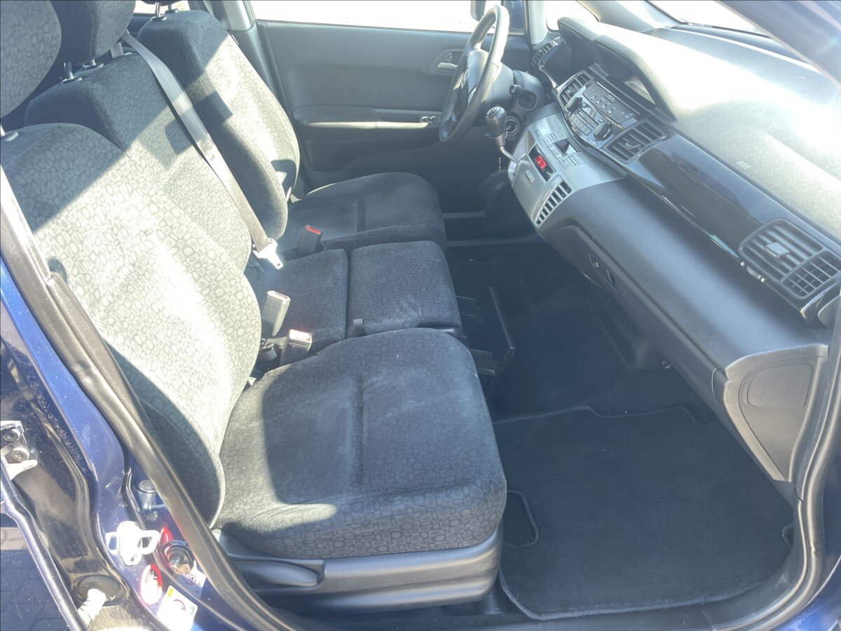 Honda FR-V Kombi 2,0 l 110 kw