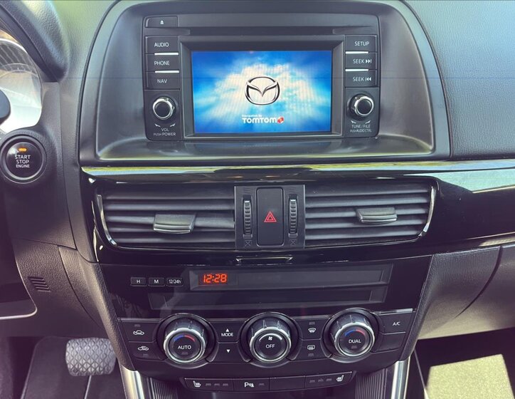 Mazda CX-5 SUV / Terénní 2,2 l 110 kw