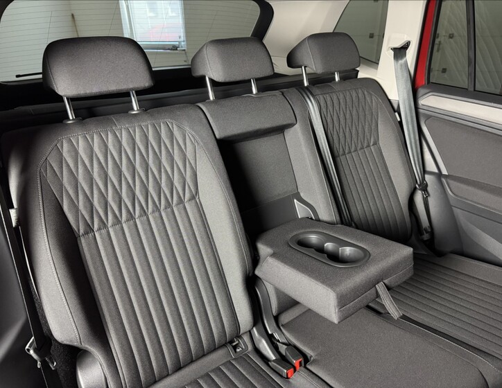 Volkswagen Tiguan Allspace 16