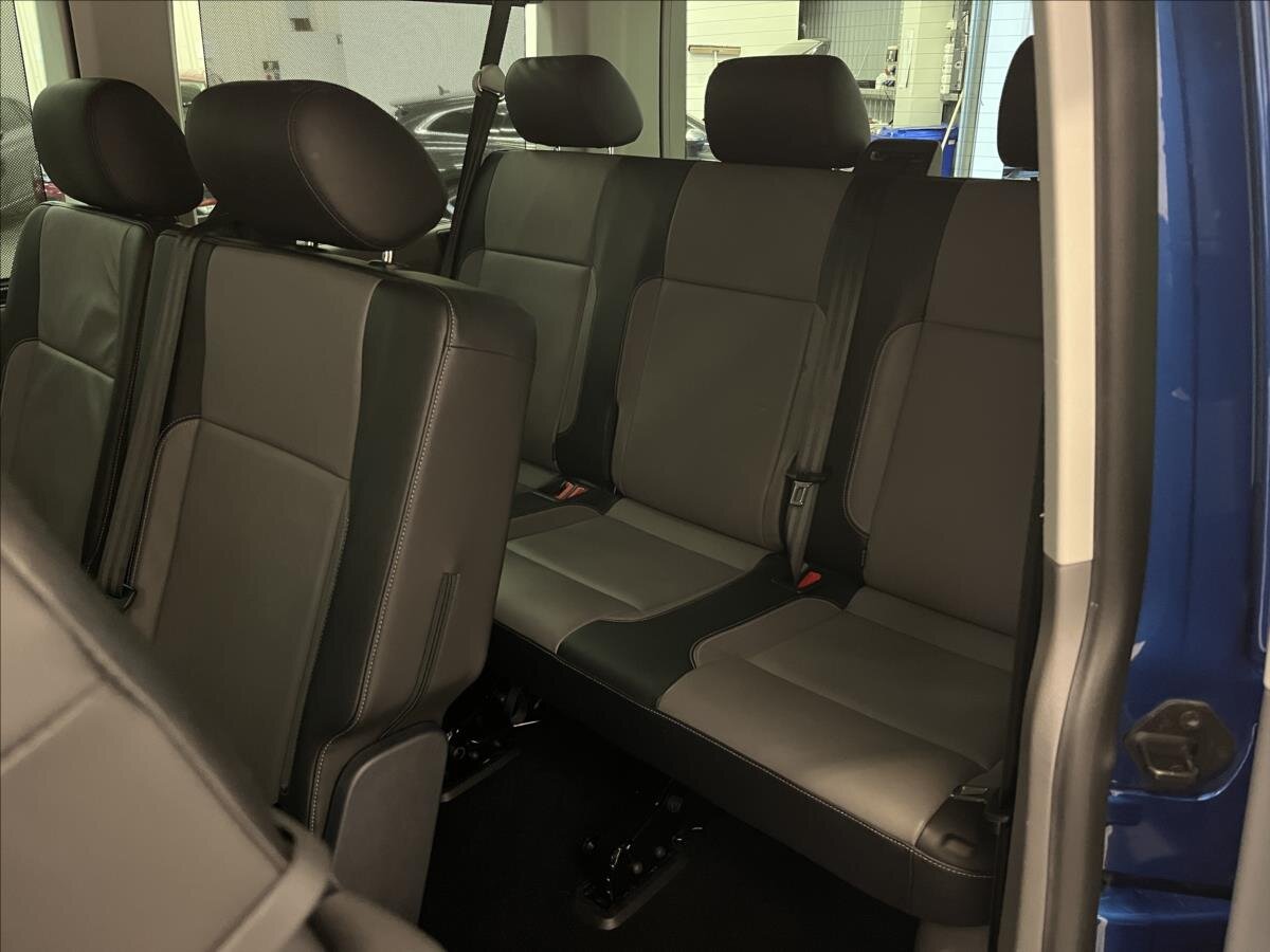 Volkswagen Caravelle Kombi 2,0 l 110 kw