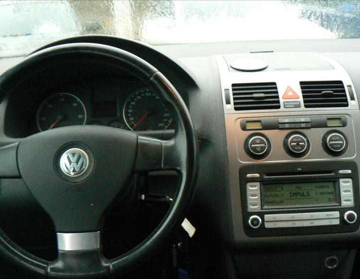 Volkswagen Touran 10