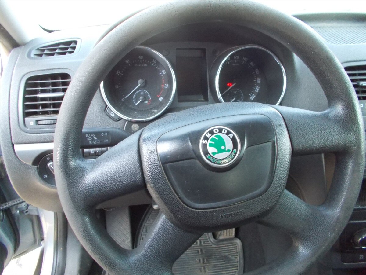 Škoda Yeti SUV / Terénní 1,2 l 77 kw