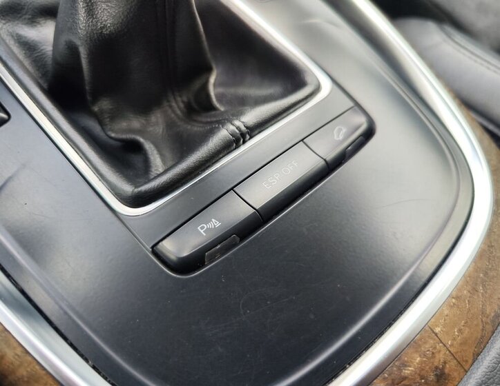 Audi Q5 SUV / Terénní 2,0 l 155 kw