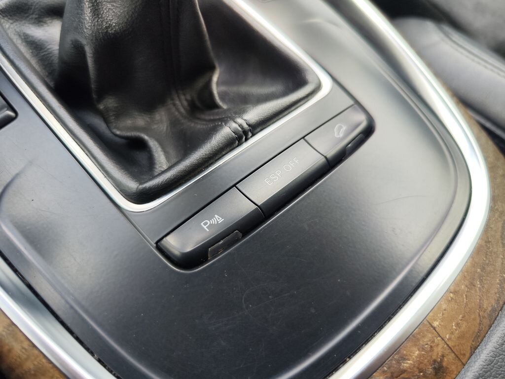 Audi Q5 SUV / Terénní 2,0 l 155 kw