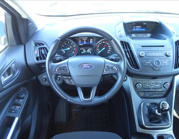 Ford Kuga 17
