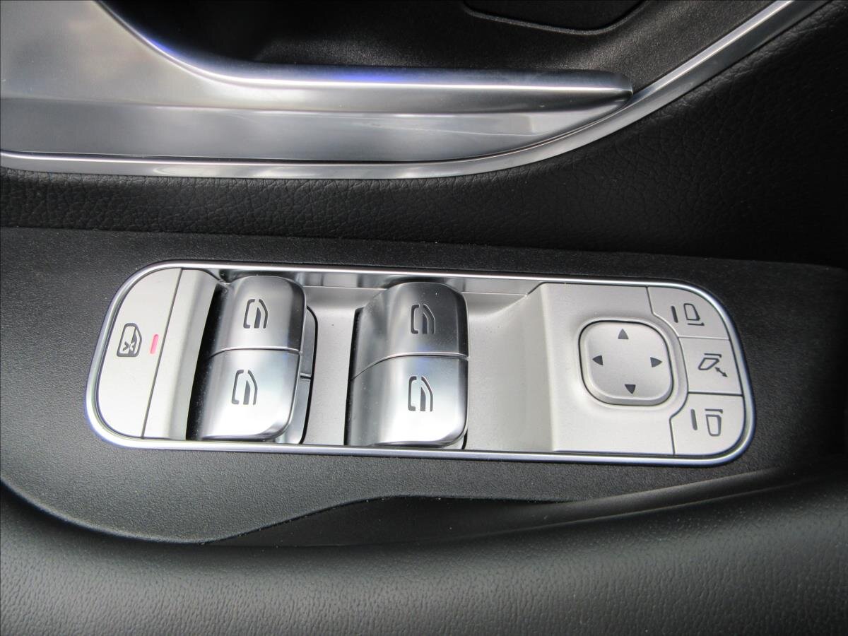 Mercedes-Benz GLE Hatchback 3,0 l 320 kw