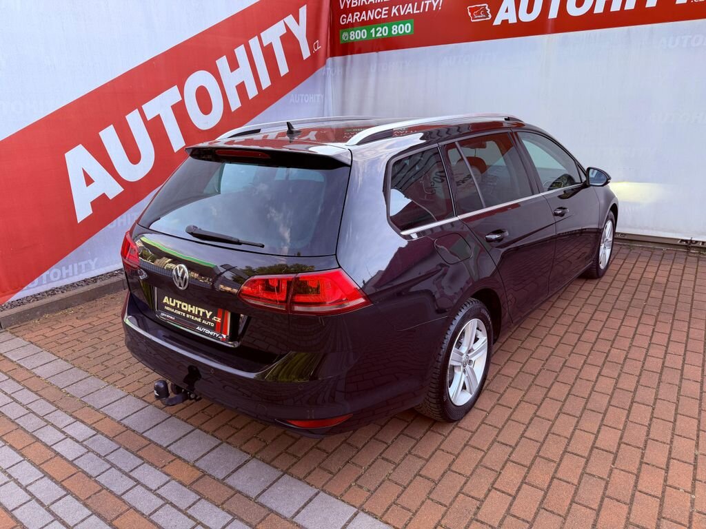 Volkswagen Golf Kombi 1,6 l 77 kw