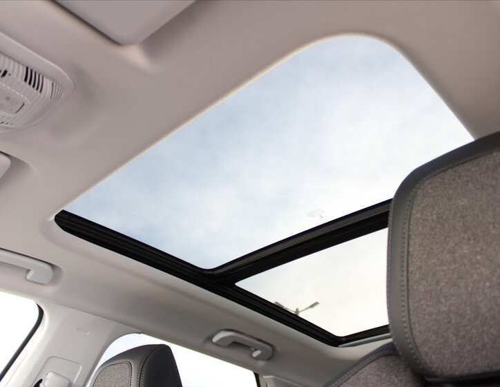 Peugeot 3008 SUV 1,5 l 96 kw