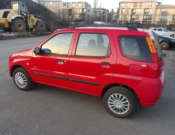 Suzuki Ignis Kombi 1,3 l 68 kw