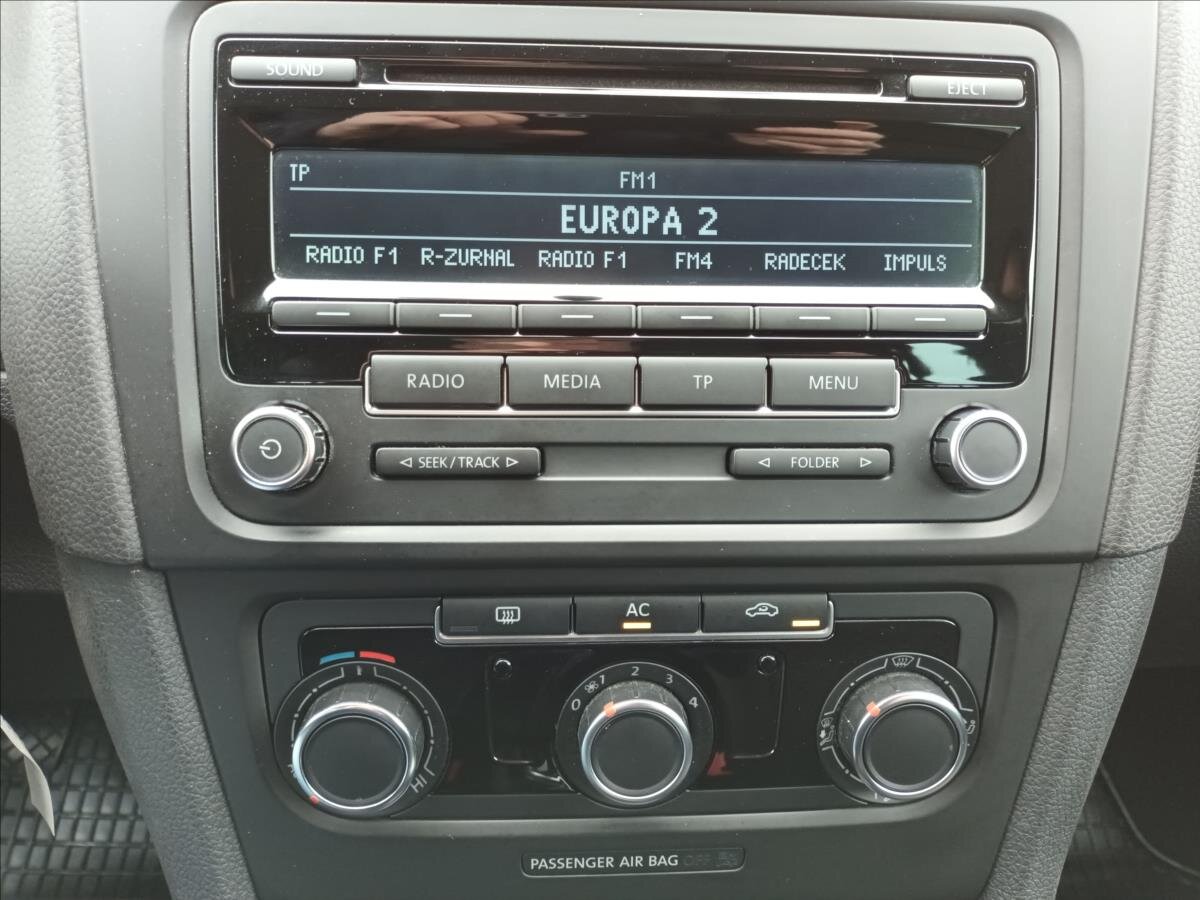 Volkswagen Golf Hatchback 1,2 l 77 kw