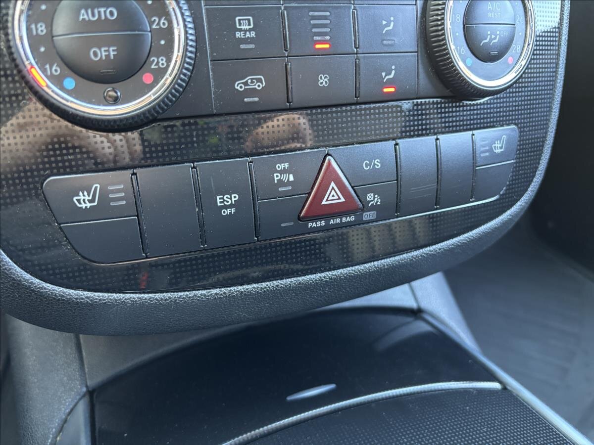 Mercedes-Benz Třídy R Kombi 3,0 l 165 kw