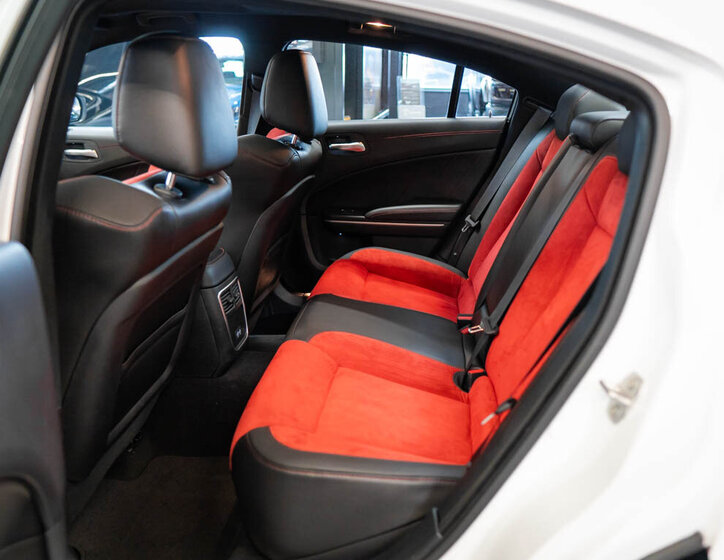 Dodge Charger Sedan 6,4 l 362 kw