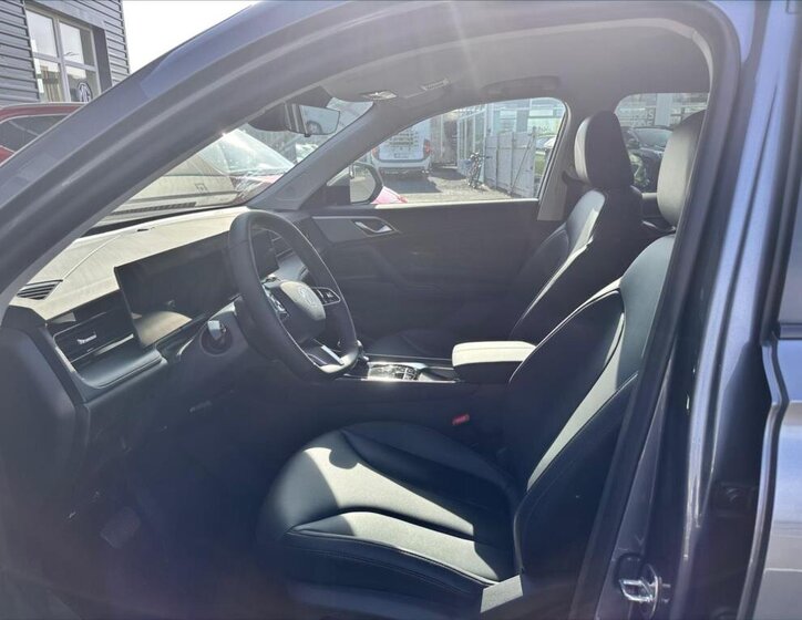 MG HS SUV 1,5 l 125 kw