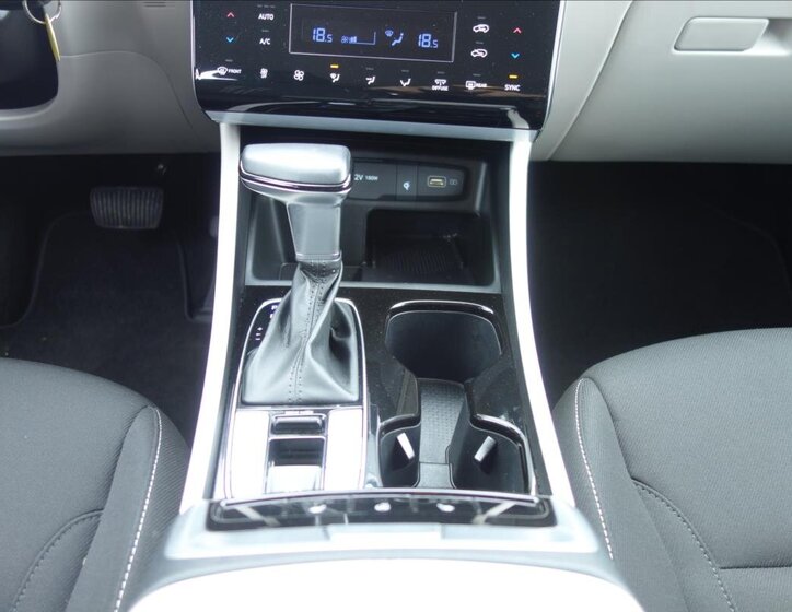 Hyundai Tucson SUV 1,6 l 110 kw