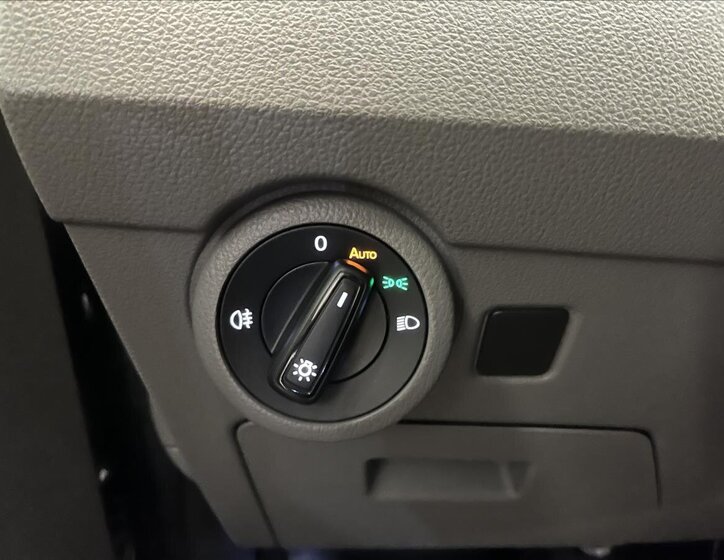 Volkswagen Transporter 18