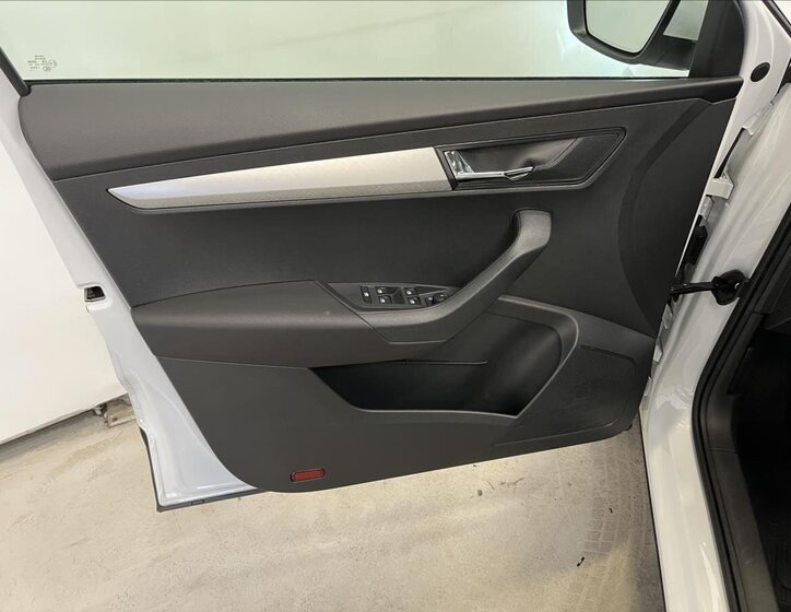 Škoda Karoq SUV 1,5 l 110 kw