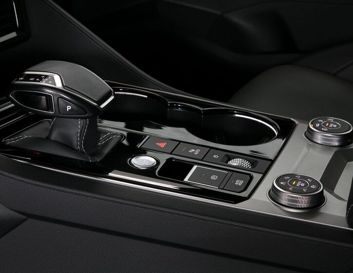 Volkswagen Touareg 25