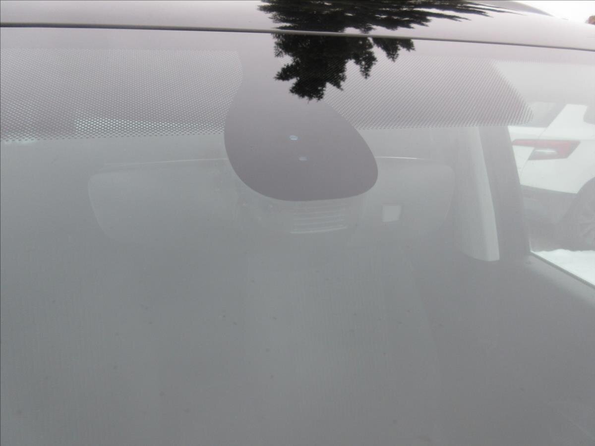 Seat Alhambra MPV 2,0 l 110 kw