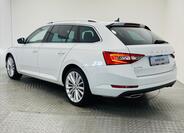 Škoda Superb 24