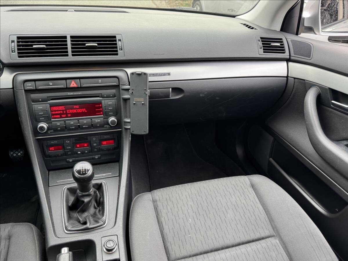 Audi A4 Kombi 2,0 l 103 kw