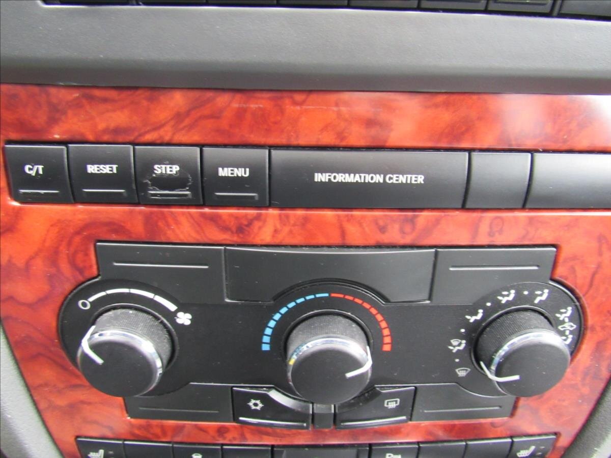 Jeep Grand Cherokee SUV 3,7 l 148 kw