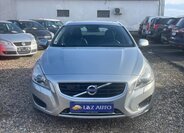 Volvo V60 Kombi 2,4 l 158 kw