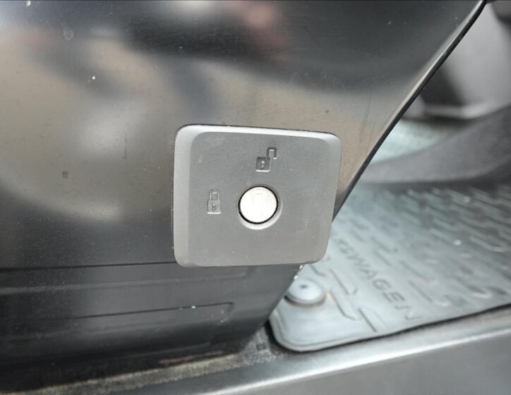 Volkswagen Transporter Ostatní 2,0 l 81 kw