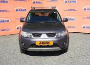 Mitsubishi Outlander 2