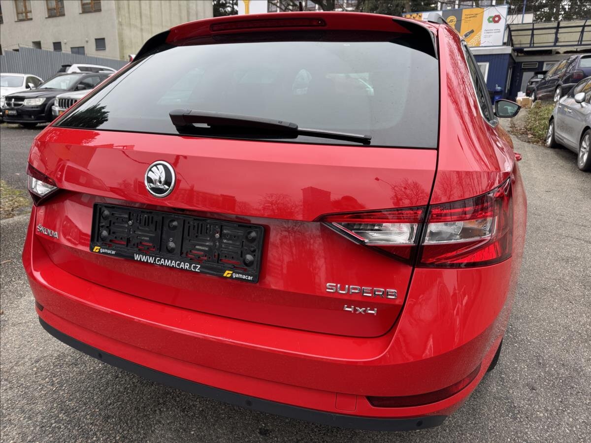 Škoda Superb Kombi 2,0 l 110 kw
