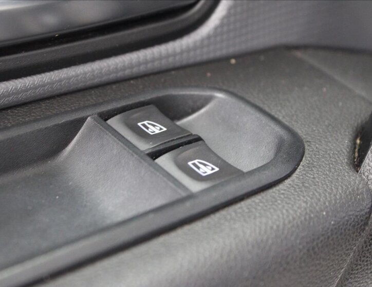 Renault Express Ostatní 1,5 l 70 kw