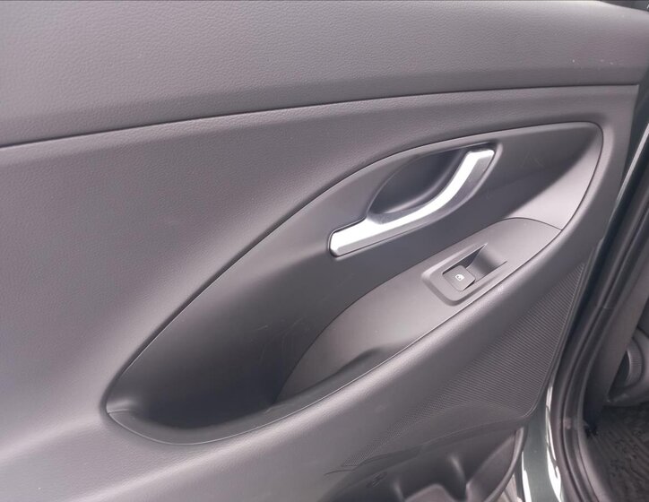 Hyundai i30 Kombi 998,0 73 kw