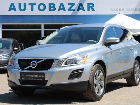 Volvo XC60 Kombi 2,4 l 120 kw
