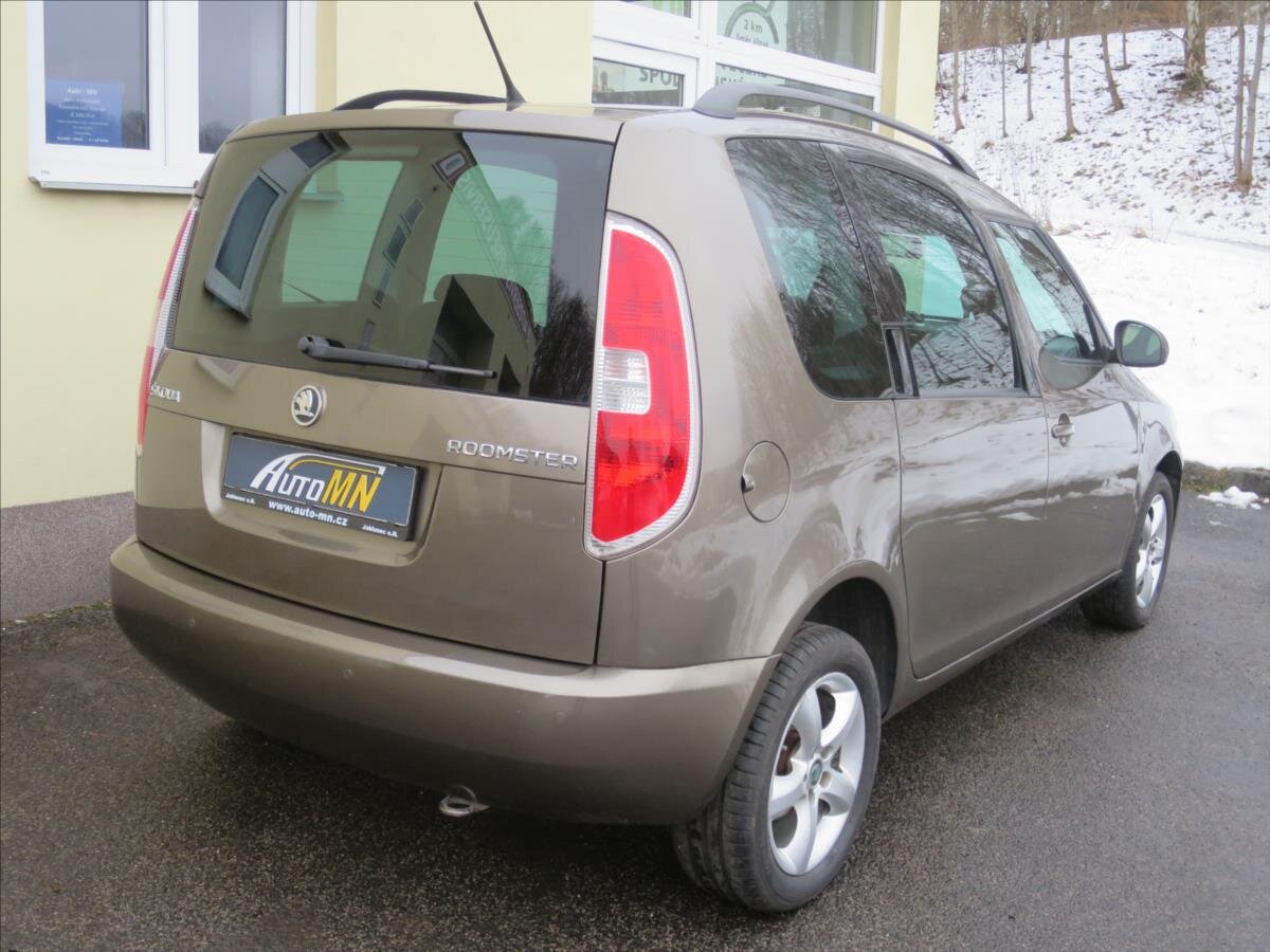 Škoda Roomster Hatchback 1,2 l 77 kw
