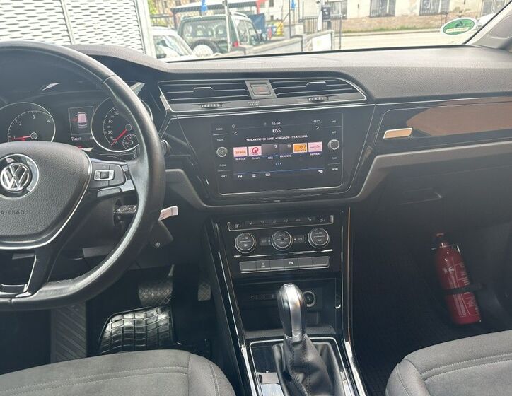 Volkswagen Touran 15