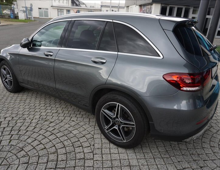 Mercedes-Benz GLC SUV / Terénní 2,0 l 180 kw