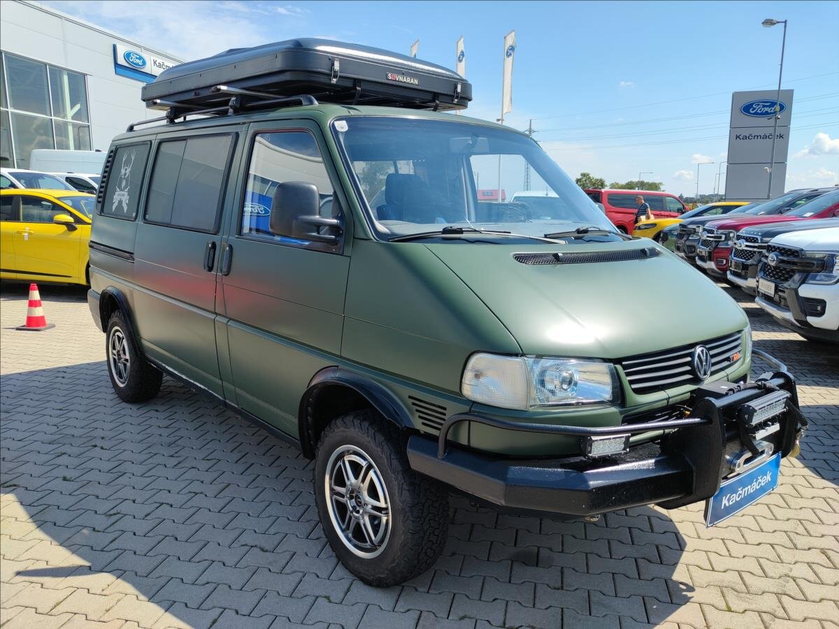 Volkswagen Transporter Kombi 2,5 l 75 kw