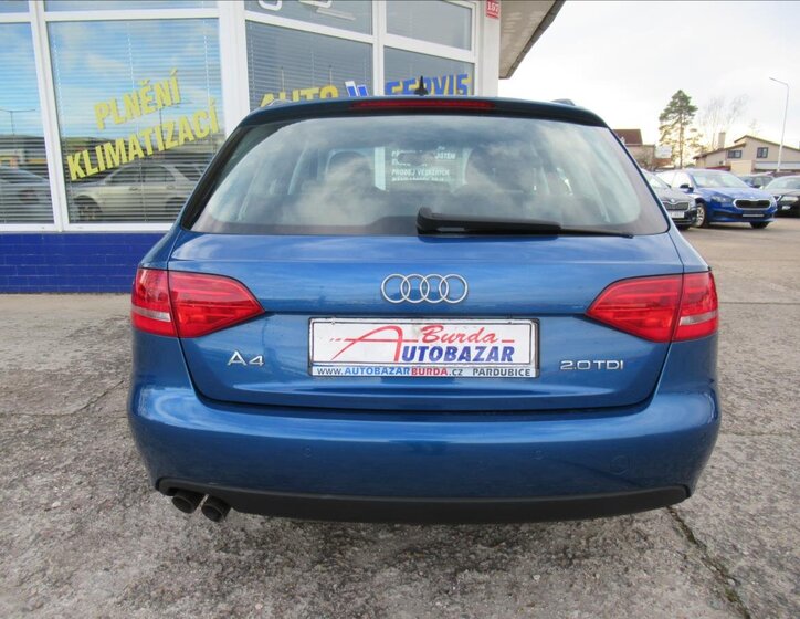 Audi A4 Kombi 2,0 l 105 kw