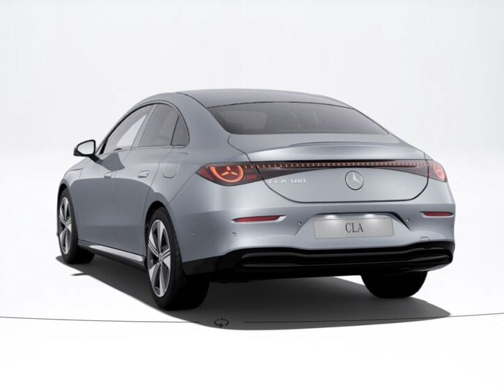 Mercedes-Benz CLA Sedan / Limuzína 1,5 l 122 kw