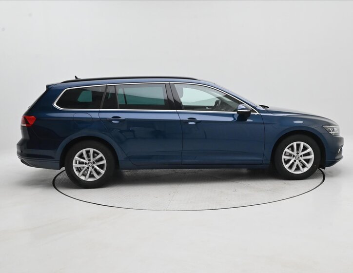 Volkswagen Passat Kombi 2,0 l 110 kw