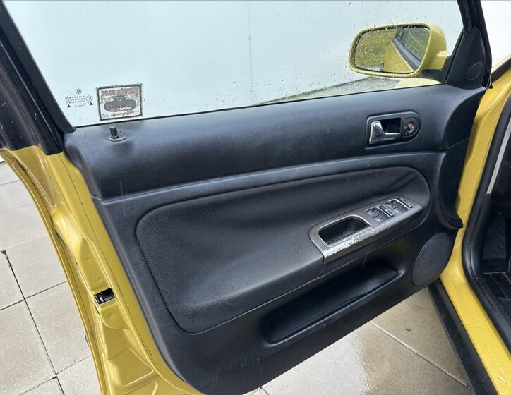 Volkswagen Passat Sedan 1,9 l 81 kw