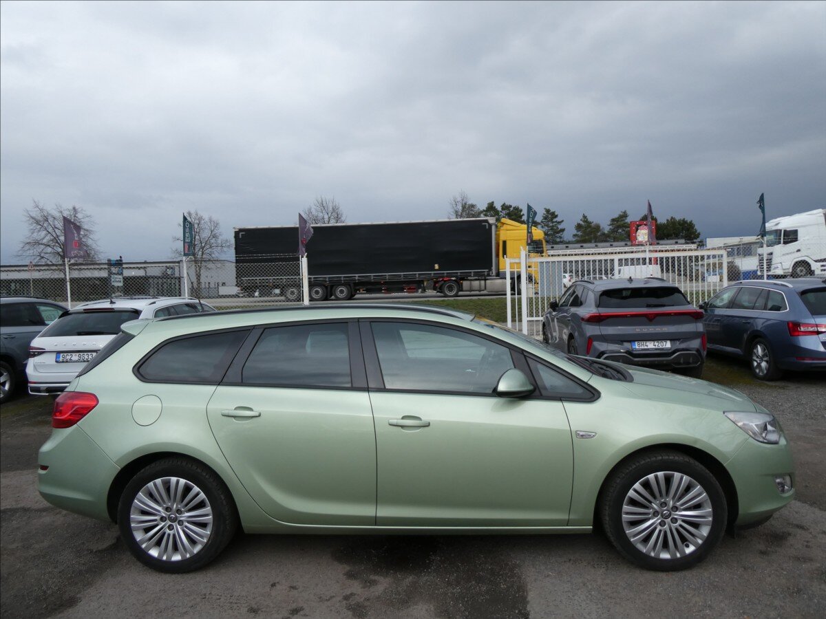 Opel Astra Kombi 1,4 l 88 kw