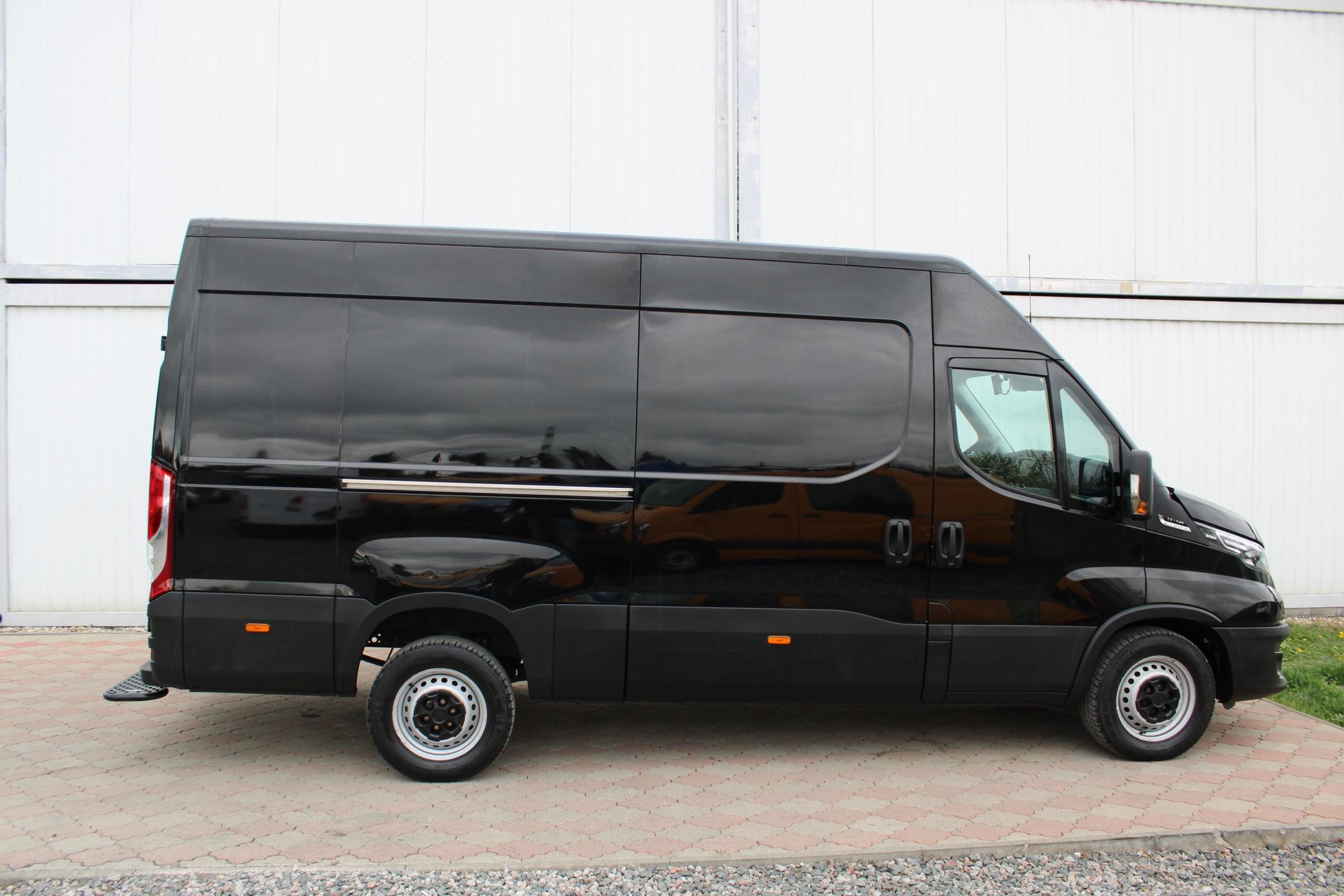 Iveco Daily Užitková 2,3 l 100 kw