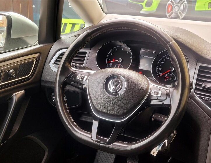 Volkswagen Golf Sportsvan MPV 1,2 l 81 kw