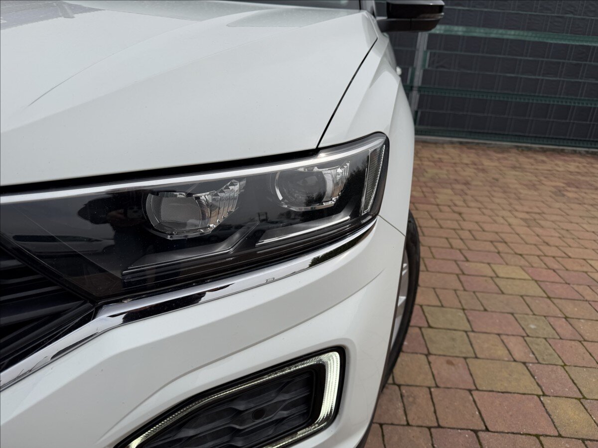Volkswagen T-Roc SUV / Terénní 999,0 85 kw