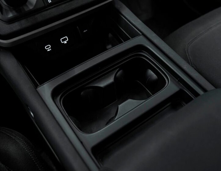 Land Rover Defender SUV / Terénní 3,0 l 294 kw